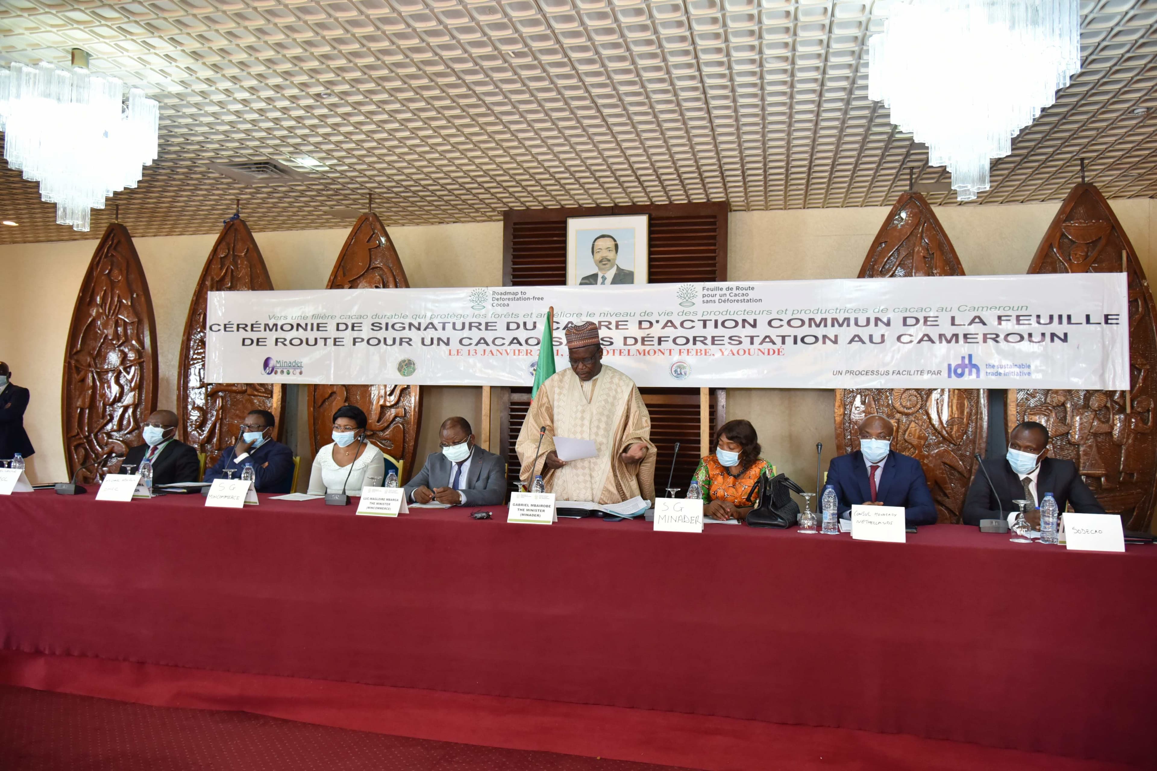 Press Release: Cameroonian cocoa stakeholders sign a Roadmap towards sustainable and deforestation-free cocoa